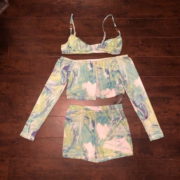 SHEIN X Ji Yeon Lee Tie-Dye Bralette & Shorts Set With Cardigan - Picture 4 of 8